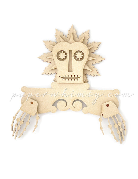 Skelly Curioso Medallion No3